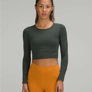 NWT Lululemon Ebb to Street Long-Sleeve in Smoked Spruce - Size 6